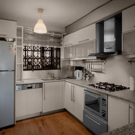 Elegant Bosphorus View House W Garden #428 Ferienhaus Istanbul